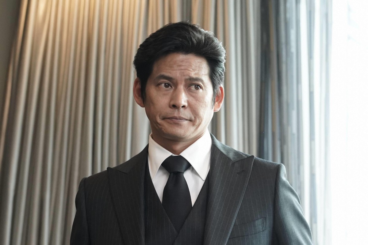今夜『SUITS／スーツ』甲斐に同行させてもらえない大輔に蟹江が接近
