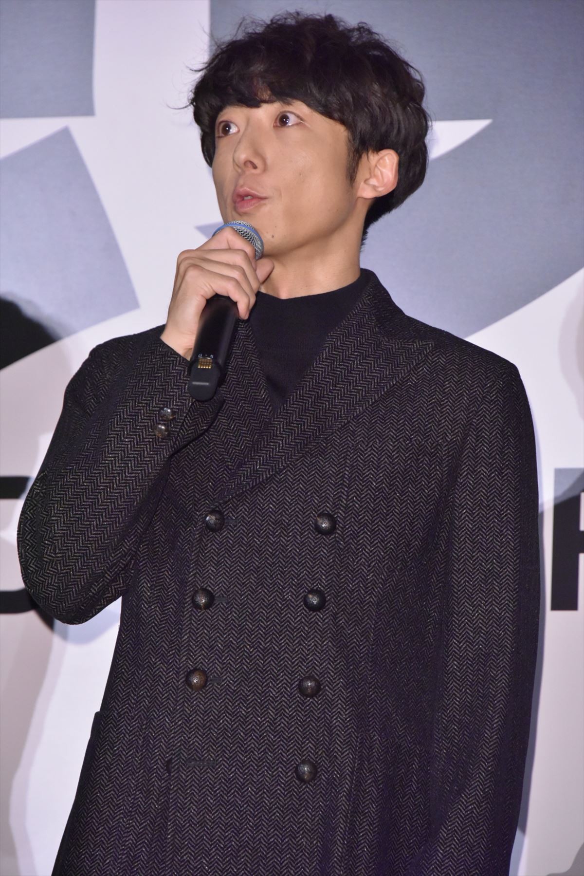 高橋一生、佐藤健とイチャイチャ！「喜ぶ顔が浮かぶと…」と破顔