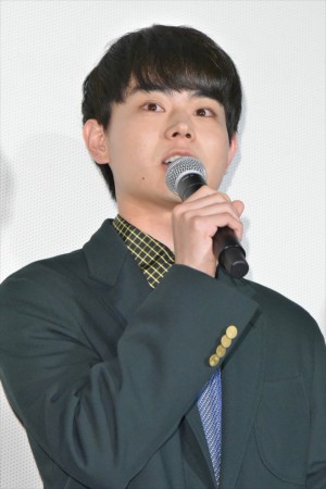 映画『生きてるだけで、愛。』完成披露上映会に登壇した菅田将暉