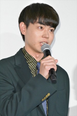 映画『生きてるだけで、愛。』完成披露上映会に登壇した菅田将暉