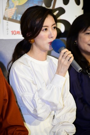 土曜時代ドラマ『ぬけまいる～女三人伊勢参り～』試写会に登壇したともさかりえ