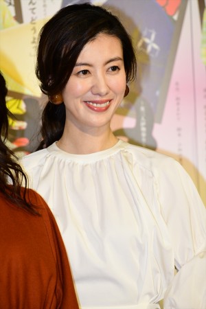 土曜時代ドラマ『ぬけまいる～女三人伊勢参り～』試写会に登壇したともさかりえ