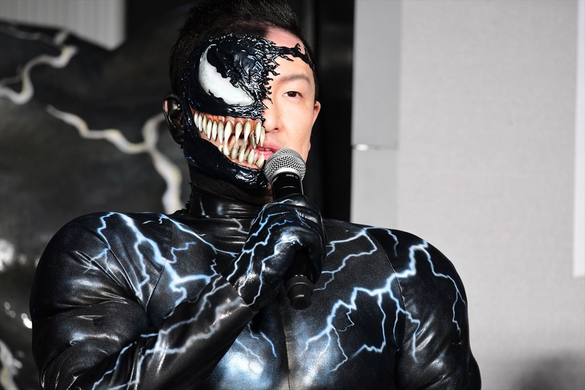 中村獅童、0歳の息子に強面スーツ姿見せるも、反応は「いつも通り」