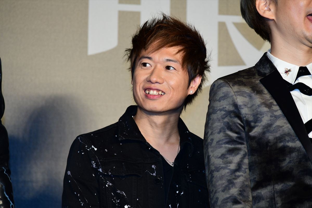 中村獅童、0歳の息子に強面スーツ姿見せるも、反応は「いつも通り」