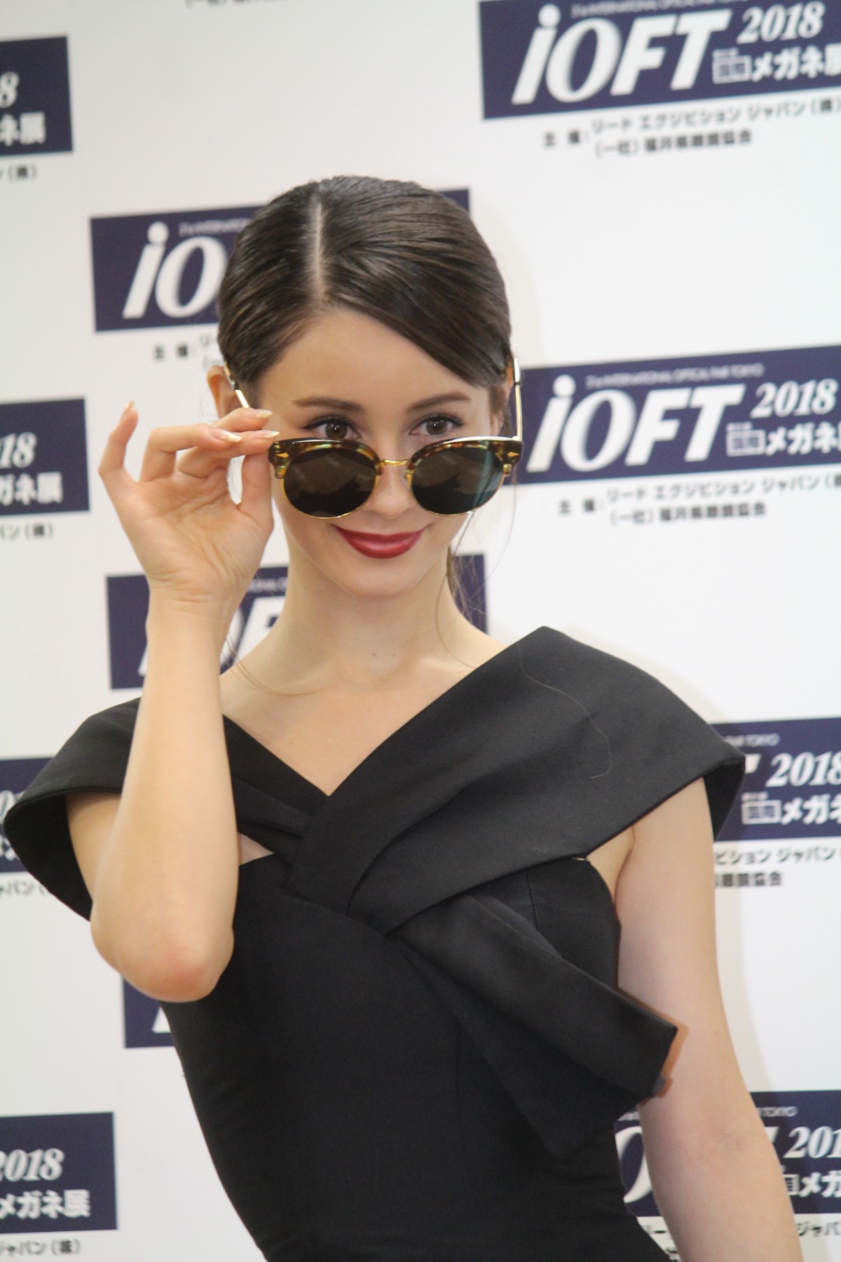 モー娘“メガネ選抜”！ リーダー譜久村、メガネでのパフォーマンス希望
