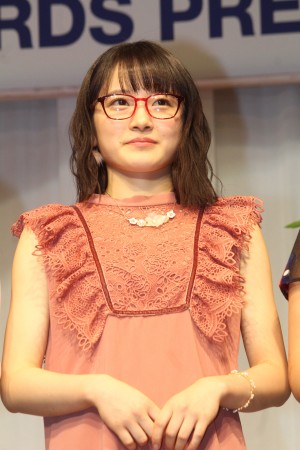 「第31回 日本 メガネ ベスト ドレッサー賞」表彰式・記者会見に登場した森戸知沙希（モーニング娘。’18）