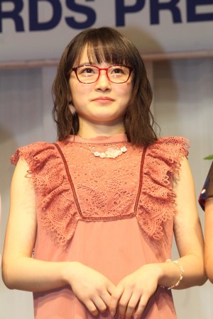 「第31回 日本 メガネ ベスト ドレッサー賞」表彰式・記者会見に登場した森戸知沙希（モーニング娘。’18）