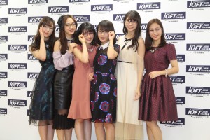 「第31回 日本 メガネ ベスト ドレッサー賞」表彰式・記者会見に登場したモーニング娘。’18