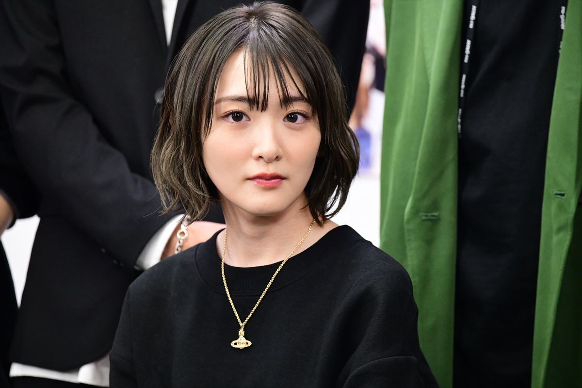 生駒里奈、共演者からの「生駒ってる？」に照れ笑い
