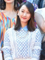 松井玲奈、「第31回東京国際映画祭」オープニング＆レッドカーペットに登場