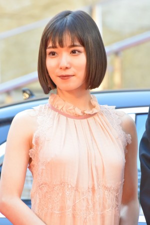 松岡茉優、「第31回東京国際映画祭」オープニング＆レッドカーペットに登場