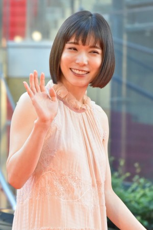 松岡茉優、「第31回東京国際映画祭」オープニング＆レッドカーペットに登場