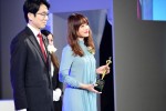 「東京ドラマアウォード2018」にて『アンナチュラル』で主演女優賞を受賞した石原さとみ