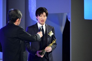 「東京ドラマアウォード2018」にて『おっさんずラブ』で主演男優賞を受賞した田中圭