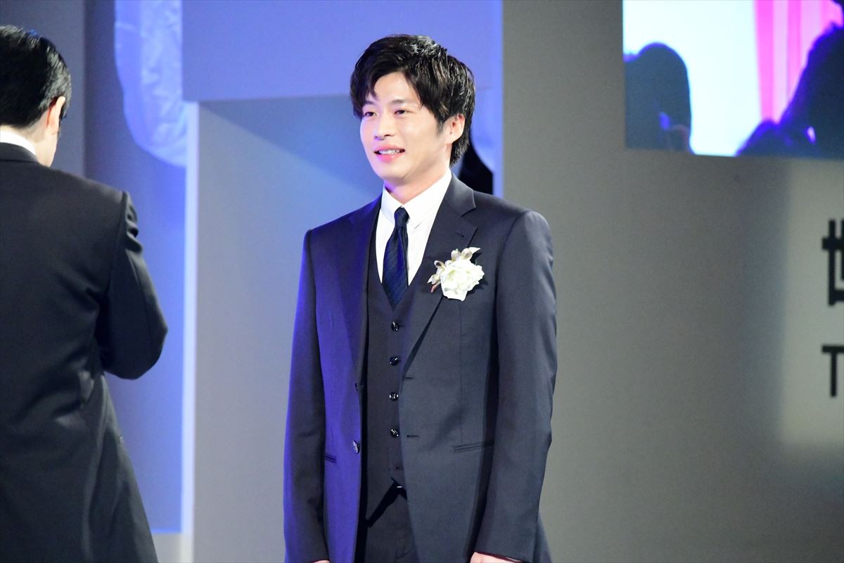 田中圭、吉田鋼太郎と『おっさんずラブ』で三冠「堂々と頂きます」 