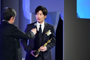 「東京ドラマアウォード2018」にて『おっさんずラブ』で主演男優賞を受賞した田中圭