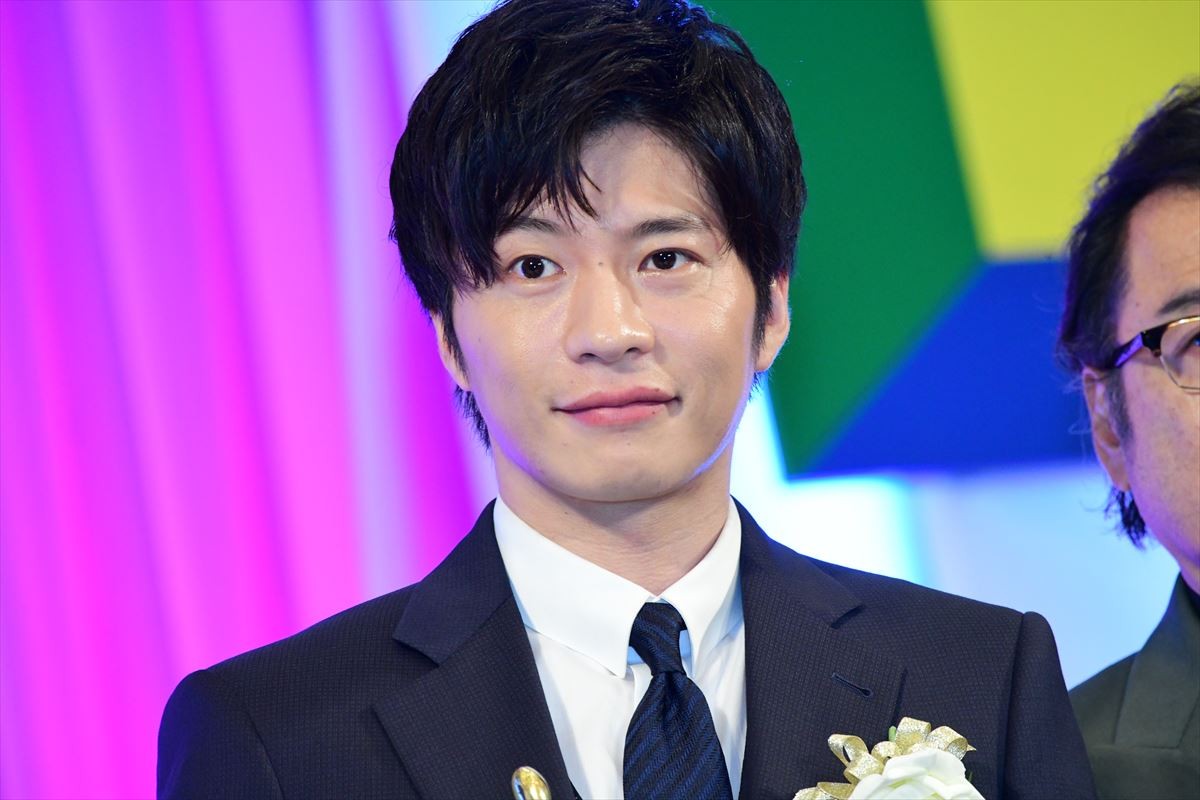 田中圭、吉田鋼太郎と『おっさんずラブ』で三冠「堂々と頂きます」 