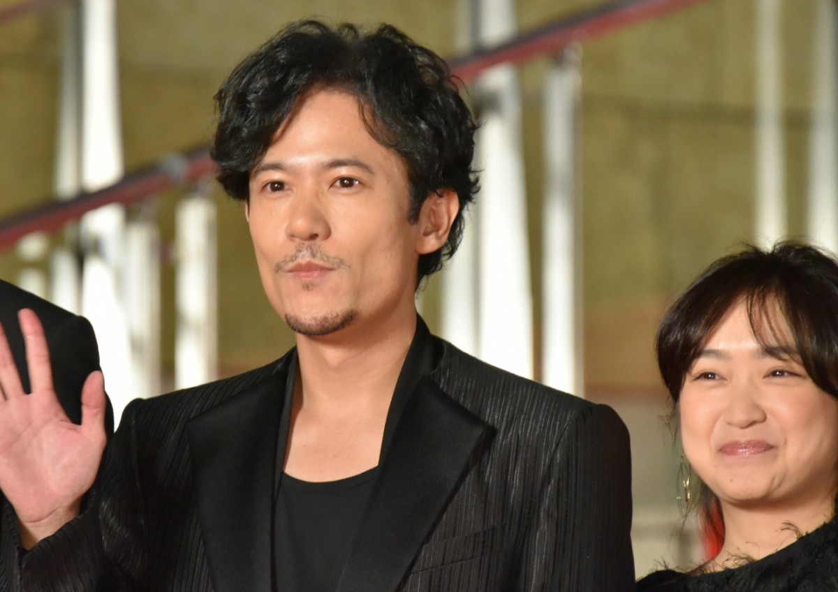 稲垣吾郎、「第31回東京国際映画祭」オープニング&レッドカーペットに登壇