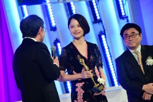 「東京ドラマアウォード2018」にて作品賞・単発ドラマ部門『眩（くらら）～北斎の娘～』に主演しグランプリを受賞した宮崎あおい