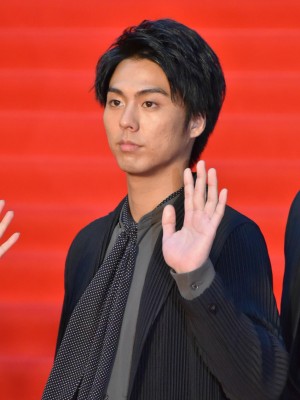 小野塚勇人、「第31回東京国際映画祭」オープニング＆レッドカーペットに登場