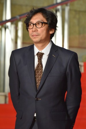 行定勲、「第31回東京国際映画祭」オープニング＆レッドカーペットに登場