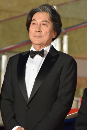 役所広司、「第31回東京国際映画祭」オープニング＆レッドカーペットに登場