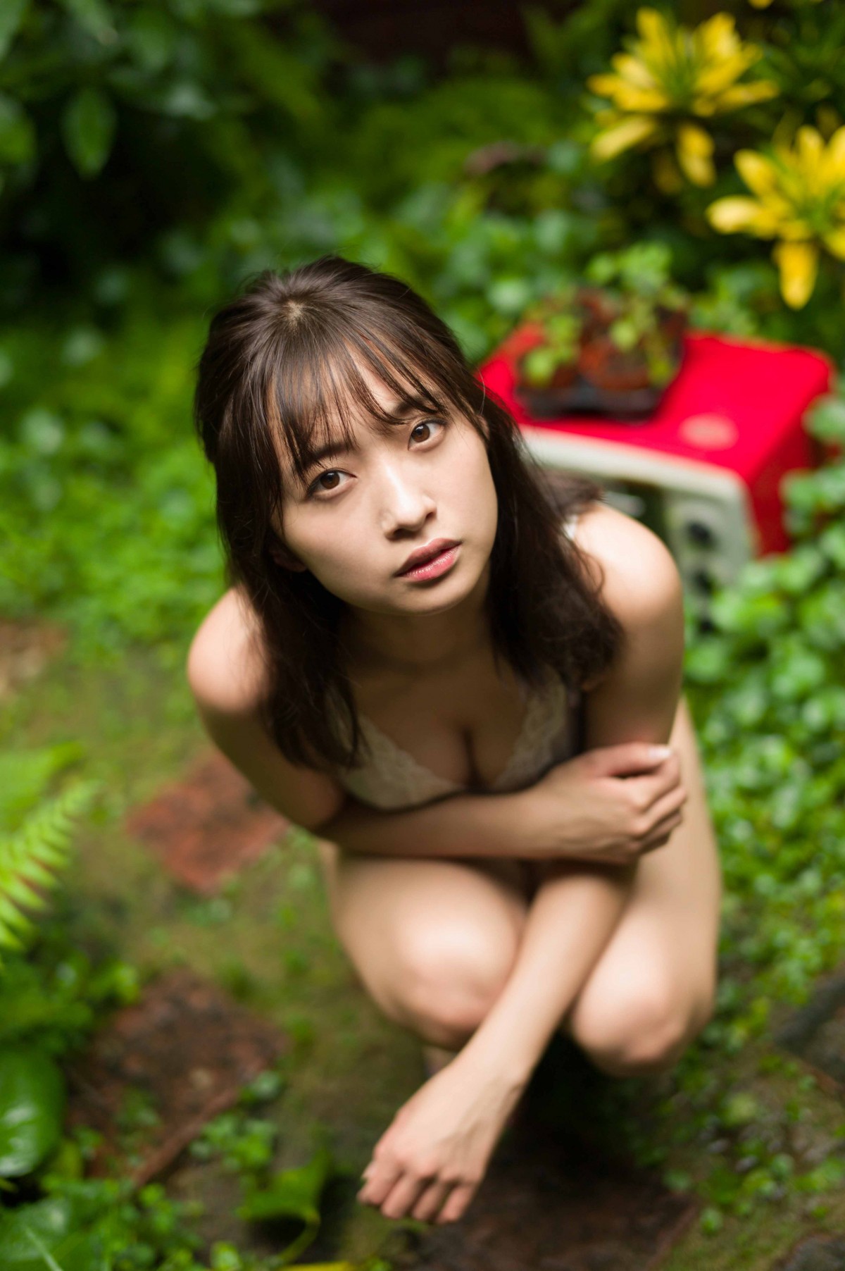 スパガ・渡邉幸愛、大人セクシーに挑戦した1st写真集発売決定