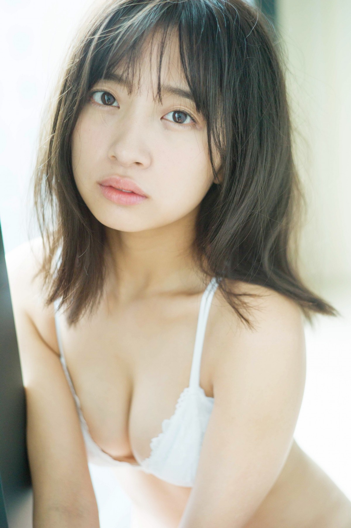 スパガ・渡邉幸愛、大人セクシーに挑戦した1st写真集発売決定