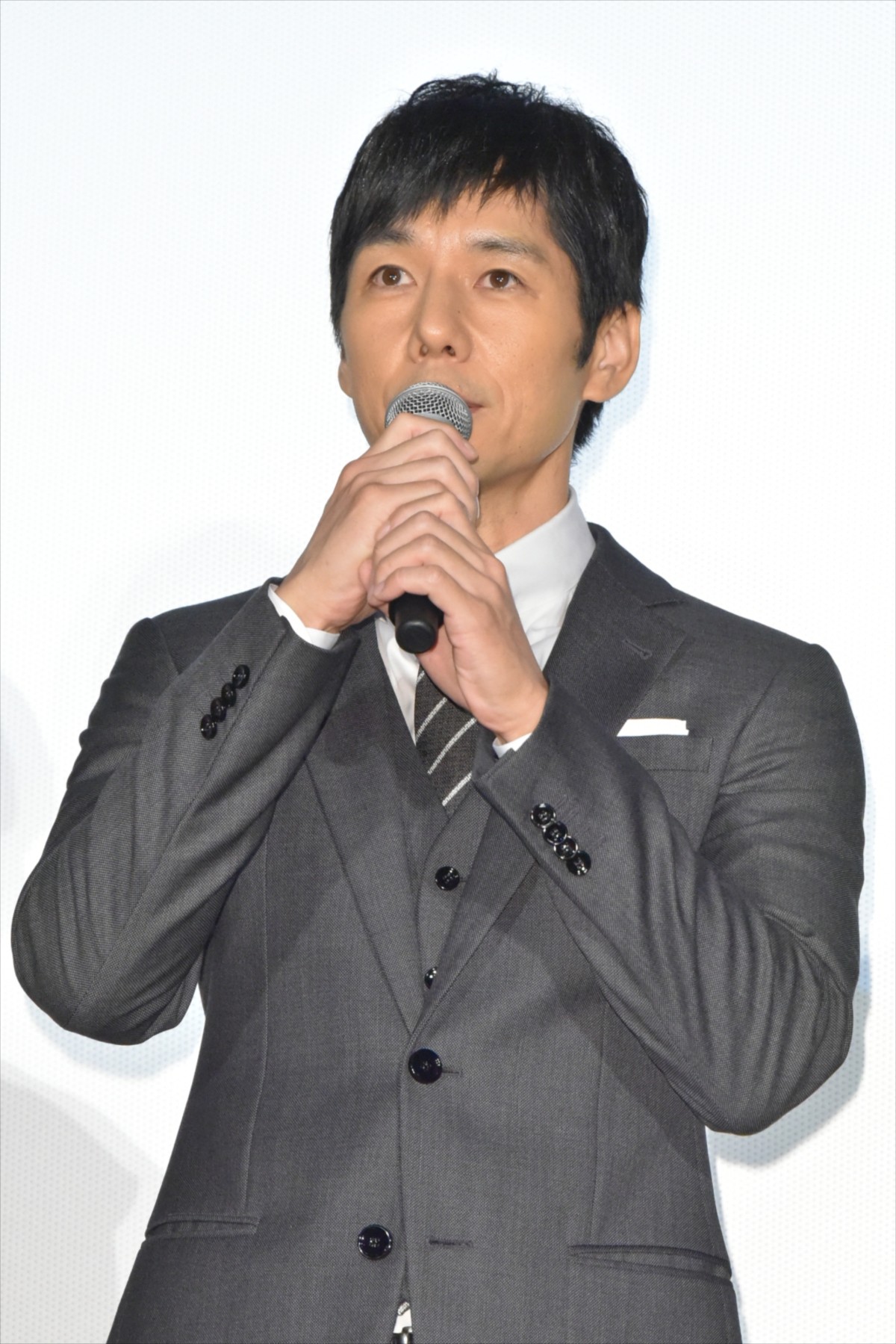 西島秀俊公認！濱田マリは「前腕がスゴい。メチャクチャカッコいい」