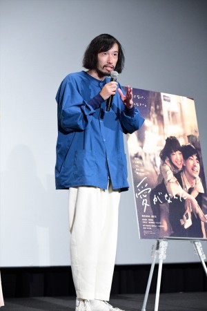 第31回東京国際映画祭コンペティション部門『愛がなんだ』舞台挨拶に登壇した今泉力哉監督