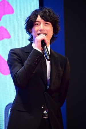 映画『人魚の眠る家』ワールドプレミア・レッドカーペットイベントに登場した坂口健太郎