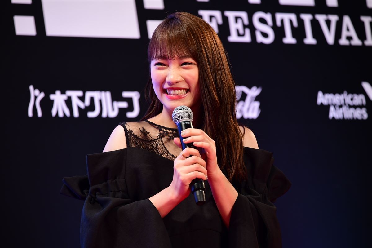 篠原涼子「最後は主人が背中を押してくれた」 夫・市村正親との秘話