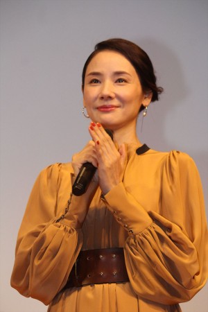 映画『母さんがどんなに僕を嫌いでも』完成披露試写会に登壇した吉田羊