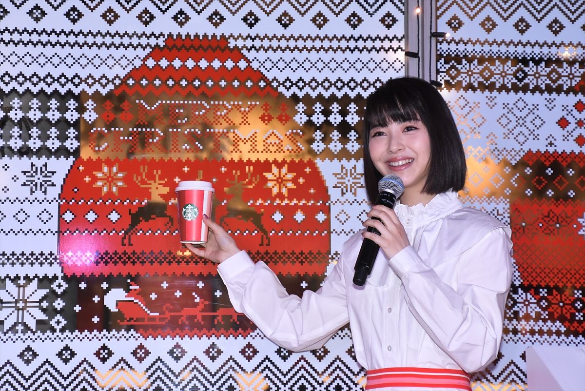 浜辺美波、クリスマスは「特別な日」  今年の予定は？