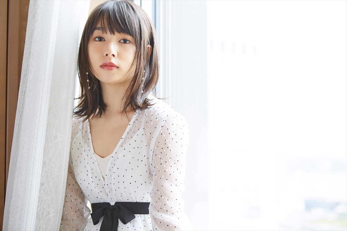 桜井日奈子、同世代の女優に悔しさ　面白い作品を「素直に観られない」