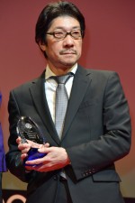 第31回東京国際映画祭アウォード・セレモニーに登場した阪本順治監督