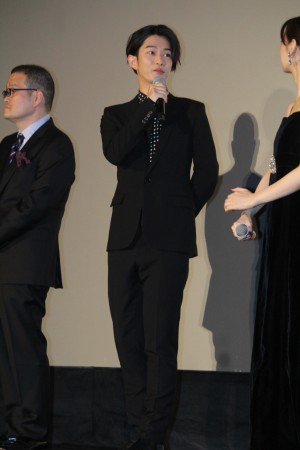 映画『スマホを落としただけなのに』初日舞台挨拶に登壇した千葉雄大