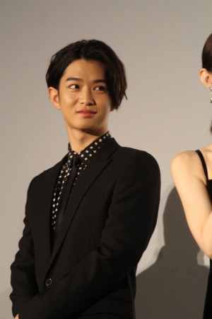 映画『スマホを落としただけなのに』初日舞台挨拶に登壇した千葉雄大