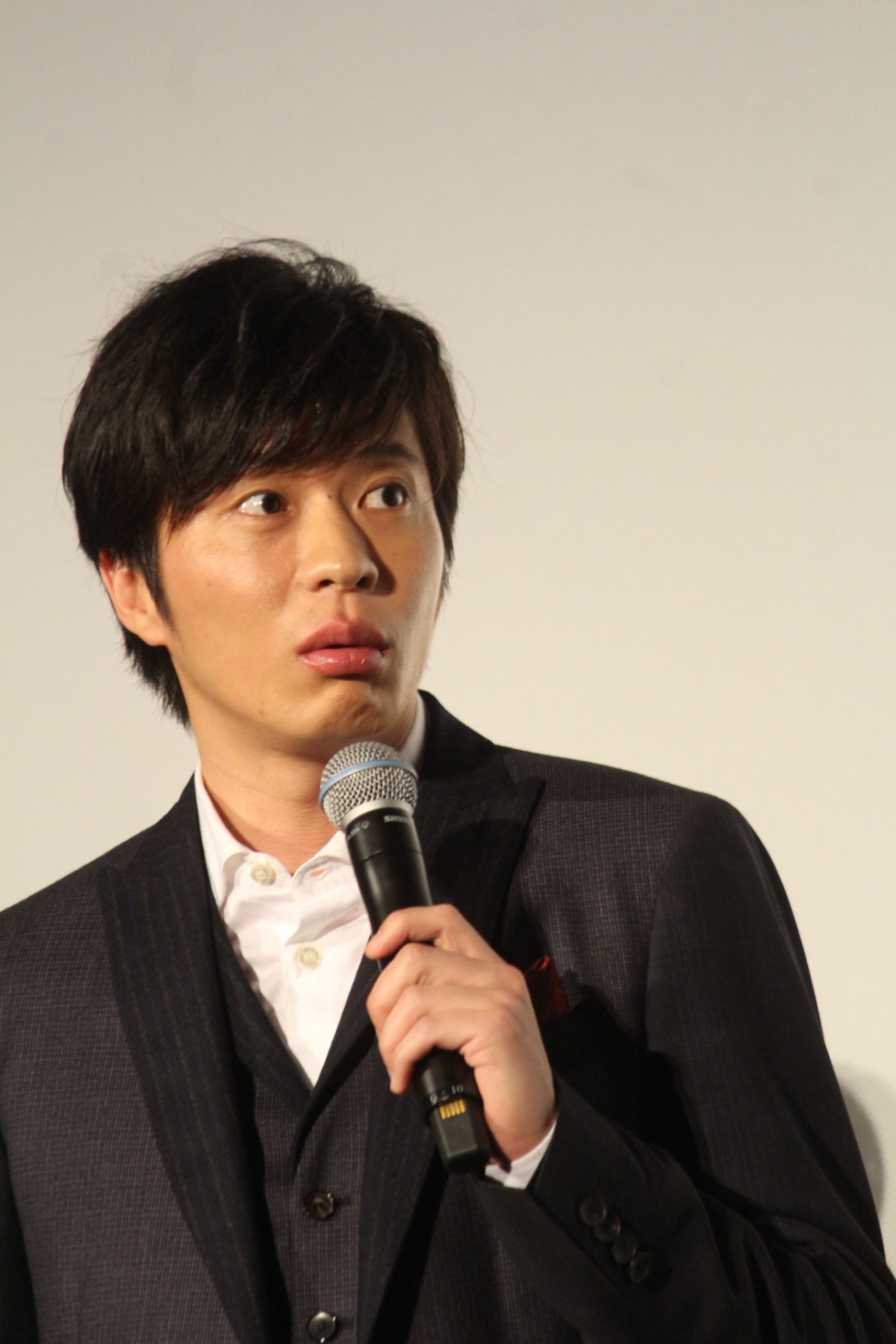 千葉雄大、北川景子にひざまずき「僕のハートは落としてくれました」