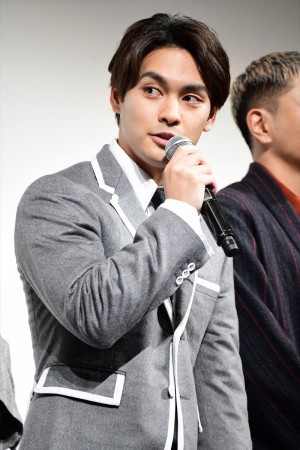 映画『夜明け』完成披露試写会 舞台挨拶に登壇した柳楽優弥