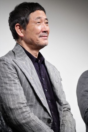 映画『夜明け』完成披露試写会 舞台挨拶に登壇した小林薫