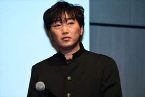 LINE QUICK GAME 新作ゲーム『koToro_［コトロ］』発表会に登場した小沢一敬（スピードワゴン）