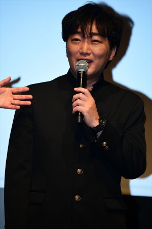 LINE QUICK GAME 新作ゲーム『koToro_［コトロ］』発表会に登場した小沢一敬（スピードワゴン）