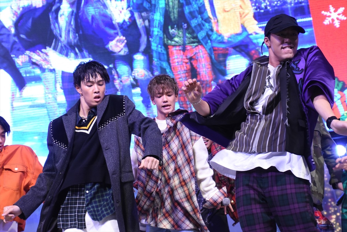 FANTASTICS、デビュー前の心境語る　ミニライブに1500人
