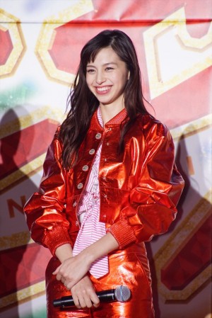 映画『ニセコイ』スペシャルステージに登壇した中条あやみ