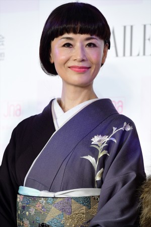 「ネイルクイーン 2018 授賞式」に出席した大地真央