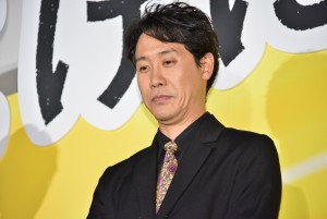 映画『こんな夜更けにバナナかよ 愛しき実話』完成披露試写会に登壇した大泉洋