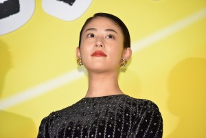 映画『こんな夜更けにバナナかよ 愛しき実話』完成披露試写会に登壇した高畑充希