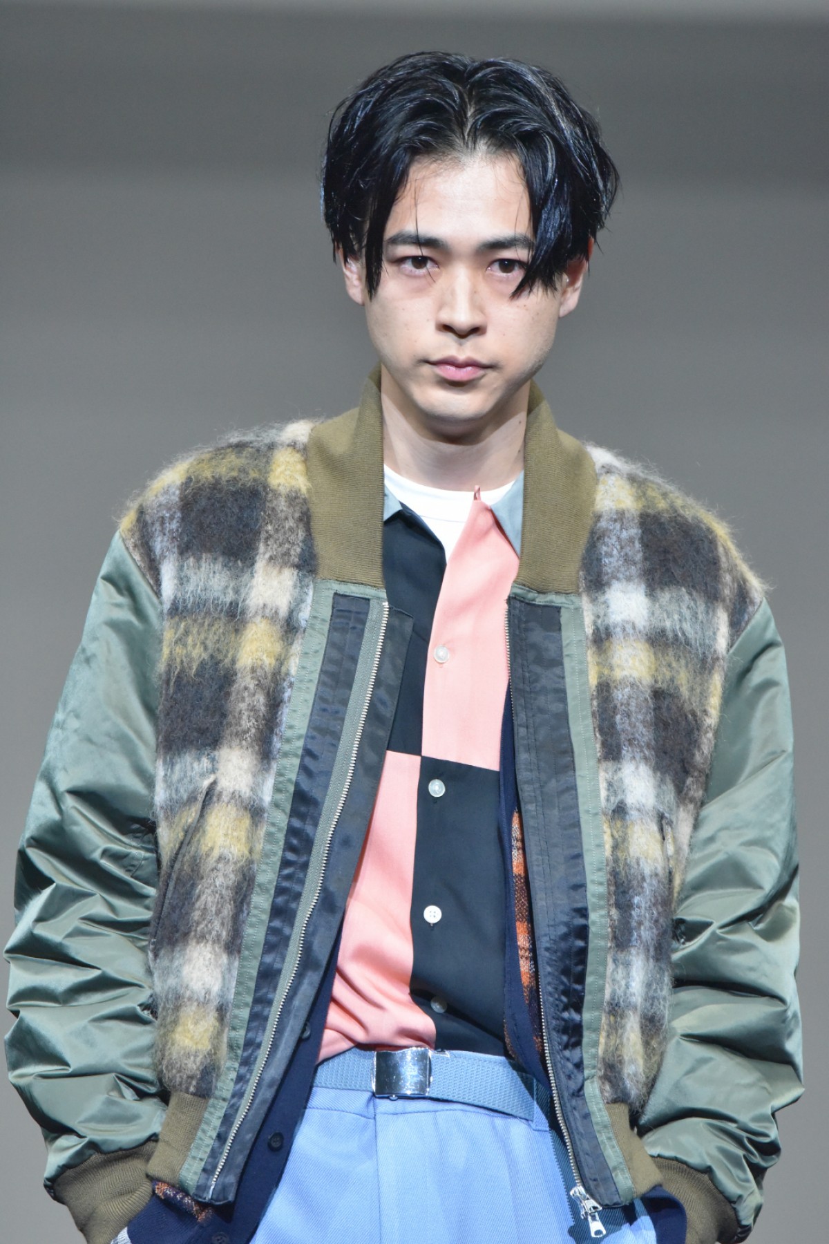 成田凌、『コード・ブルー』仲間の馬場ふみかと“ヒゲ談義”