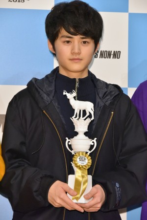 「メンズノンノモデル 公開オーディション2018 MEN’S NON‐NO MODEL Audition‐2018‐」グランプリ兼ラボ シリーズ賞を同時受賞した鈴鹿央士